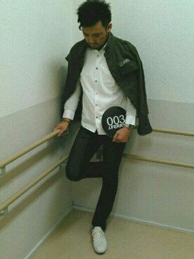 「アイテム（シャツ/ブラウス）」を使った、Taka4さん（メンズ・188cm）の秋コーディネート