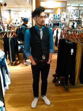 「SCOTCH & SODA（スコッチ アンド ソーダ）のアイテム（パンツ）」を使った、Taka4さん（メンズ・188cm）の秋コーディネート