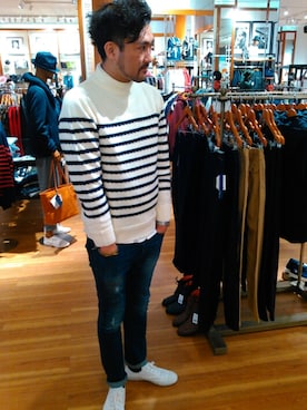 「アイテム（ニット/セーター）」を使った、Taka4さん（メンズ・188cm）の秋コーディネート