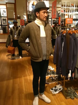 「SCOTCH & SODA（スコッチ アンド ソーダ）のアイテム（パンツ）」を使った、Taka4さん（メンズ・188cm）の秋コーディネート