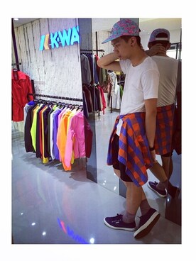 「アイテム（イヤリング、ブルー系）」を使った、Steve Chang さん（メンズ・175cm）の夏コーディネート