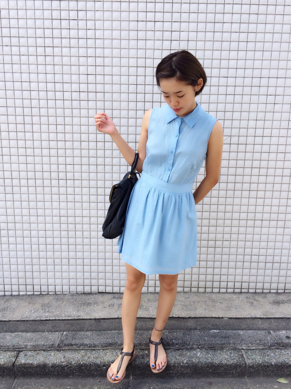 「朝食、夏、FOREVER21、ワンピース、ショートヘア、みずいろ」｜「FOREVER 21のアイテム（ワンピース、ブルー系）」を使った、TAGUさん（レディース・154cm）の夏コーディネートの1枚目の写真
