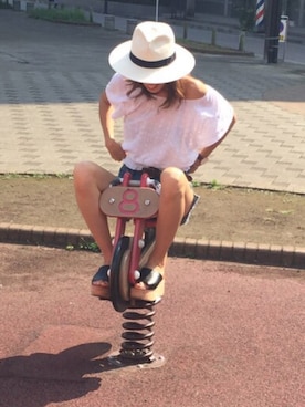 「アイテム（チューブトップ、ブルー系）」を使った、C.E.M.◡̈︎さん（レディース・165cm）の夏コーディネート