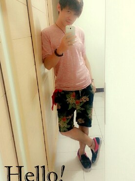 花柄パンツ のメンズ人気ファッションコーディネート 地域 台湾 Wear