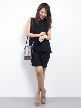 「earth music&ecology（アースミュージックアンドエコロジー）のアイテム（つなぎ/オールインワン）」を使った、natsuさん（レディース・155cm）の夏コーディネート