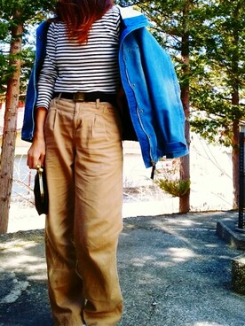 「mystic（ミスティック）のアイテム（クラッチバッグ）」を使った、minaさん（レディース・158cm）の春コーディネート