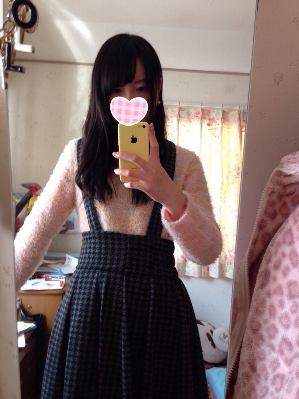 「甘め」｜「no brandのアイテム（その他トップス、ピンク系）」を使った、*Ⓐⓩⓤ*さん（レディース・157cm）の冬コーディネートの1枚目の写真