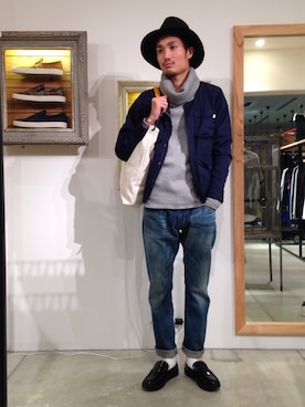 「グレーのタートルネック」｜rehacerさん（メンズ・174cm）の春コーディネート