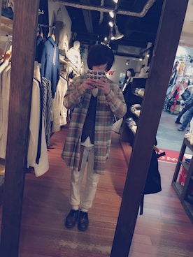 「BIG SMITH（ビッグスミス）のアイテム（パンツ）」を使った、藤原 宏紀さん（メンズ・170cm）の冬コーディネート