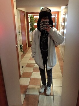 「patagonia」｜「アイテム（スタジャン）」を使った、藤原 宏紀さん（メンズ・170cm）の冬コーディネート