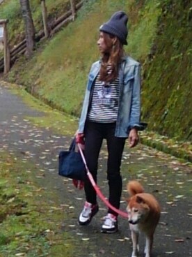 「JET（ジェット）のアイテム（トップス）」を使った、KIKKAさん（レディース・153cm）の秋コーディネート