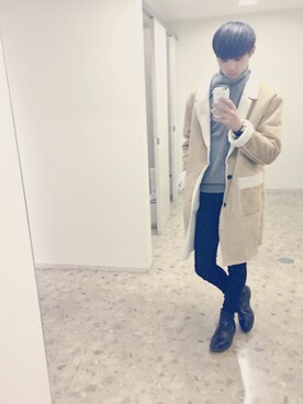「アイテム（ムートンコート）」を使った、USKさん（メンズ・177cm・20代）の冬コーディネート