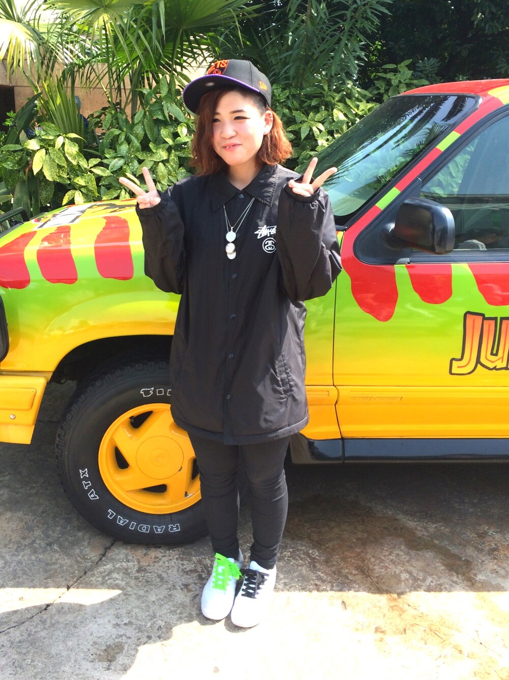 「stussy、ぷりぷり、若い」｜「STUSSYのアイテム（ナイロンジャケット、ブラック系）」を使った、MC SWEさん（レディース・160cm）の春コーディネートの1枚目の写真