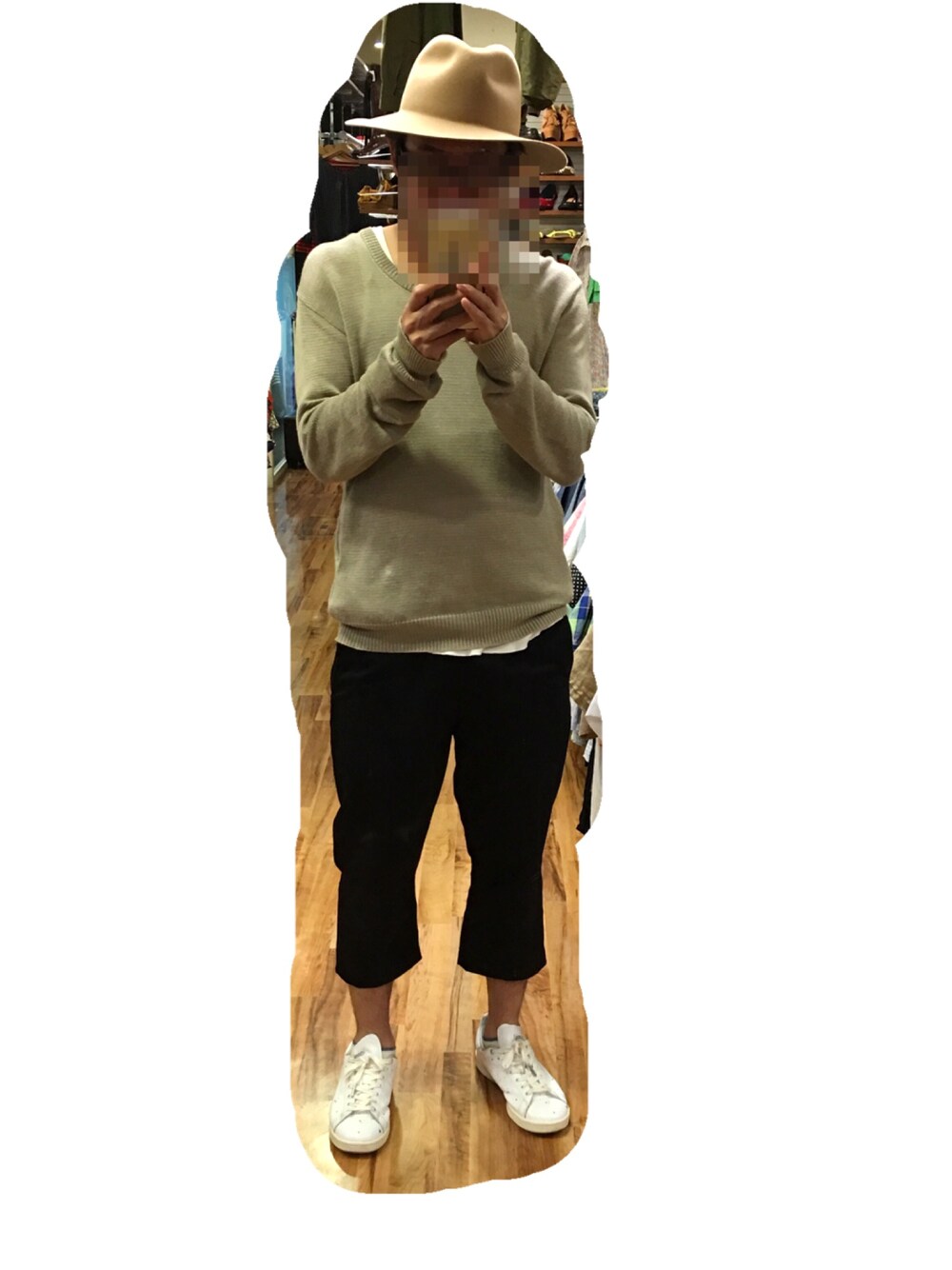 「はるコーデ」｜「UNDERCOVERのUCP9H01（ハット、ベージュ系）」を使った、ウエダ上ださん（メンズ・173cm）の春コーディネートの1枚目の写真