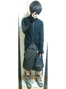 「Y-3（ワイスリー）のアイテム（ジャージ）」を使った、Y-6さん（メンズ・165cm）の冬コーディネート