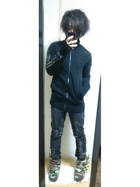 「Y-3（ワイスリー）のアイテム（ジャージ）」を使った、Y-6さん（メンズ・165cm）の冬コーディネート