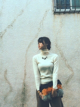 「GU（ジーユー）のアイテム（ネックレス、ブラック系）」を使った、Bebe 。さん（レディース）の秋コーディネート