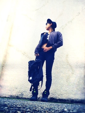 「GU（ジーユー）のアイテム（その他パンツ、ブラック系）」を使った、Bebe 。さん（レディース）の秋コーディネート