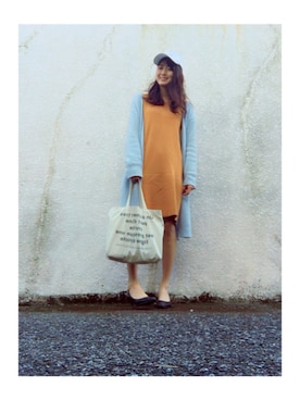 「SNIDEL（スナイデル）のアイテム（その他アウター、ブルー系）」を使った、Bebe 。さん（レディース）の春コーディネート