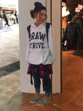 「SpRay（スプレイ）のアイテム（アクセサリー）」を使った、SpRay 大和郡山さん（レディース・152cm）の秋コーディネート