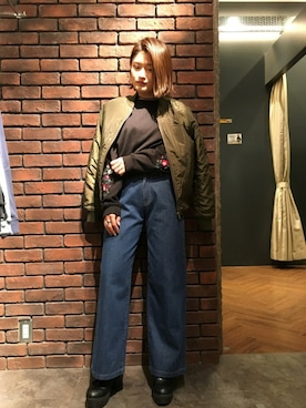 「SpRay（スプレイ）のアイテム（MA-1）」を使った、SpRay 大和郡山さん（レディース・158cm）の秋コーディネート