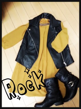 「forever21のアイテム（ベスト、ブラック系）」を使った、kaoさん（レディース）の秋コーディネート