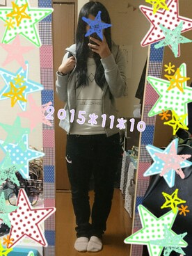 「UP SMILE（アップスマイル）のアイテム（パンツ）」を使った、Rin :)さん（レディース・165cm）の秋コーディネート