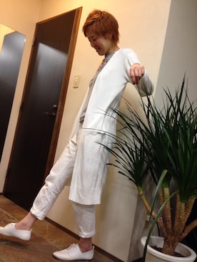 「TORY BURCH（トリーバーチ）のアイテム（トップス）」を使った、戸井田ひろみさん（レディース・165cm）の夏コーディネート