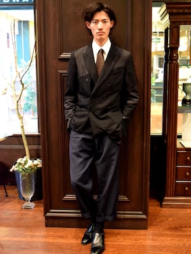 「present（プレゼント）のアイテム（フォーマルスーツ/小物）」を使った、HIROMUさん（メンズ・185cm）の春コーディネート