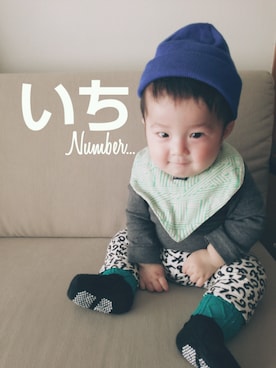 「アイテム（ママ＆ベビー、グリーン系）」を使った、いちさん（キッズ・70cm）の秋コーディネート