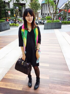 「MichaelKors」｜「アイテム（アクセサリー）」を使った、Winnie C 🇹🇼さん（レディース・163cm）の秋コーディネート