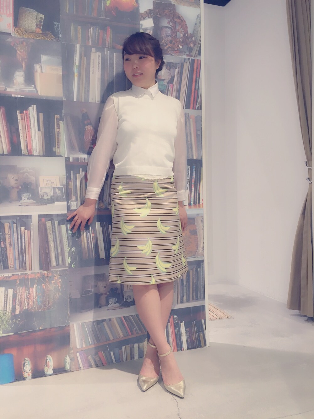 Aya Kizakiさんの「シルクオーガンジーシャツ（FURFUR）」を使ったコーディネート
