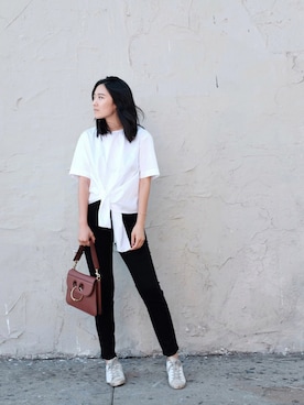 「JW Anderson（ジェイダブリューアンダーソン）のアイテム（ショルダーバッグ）」を使った、Annさん（レディース・173cm）の秋コーディネート