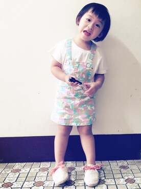 「strawberry breadのアイテム（Tシャツ/カットソー、ホワイト系）」を使った、Fuanさん（キッズ・90cm）の夏コーディネート