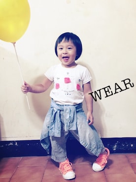 「koreaのアイテム（シャツ/ブラウス、ブルー系）」を使った、Fuanさん（キッズ・90cm）の夏コーディネート