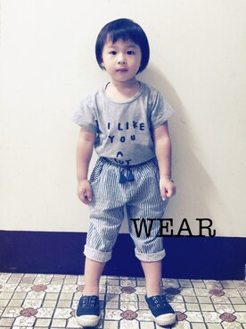 「😑のアイテム（Tシャツ/カットソー、グレー系）」を使った、Fuanさん（キッズ・90cm）の夏コーディネート