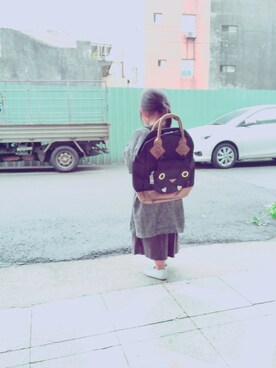 「morn creationsのアイテム（バックパック/リュック、ブラック系）」を使った、Fuanさん（キッズ・90cm）の秋コーディネート