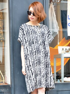 「アイテム（サングラス）」を使った、OSHIMEさん（レディース・156cm）の春コーディネート