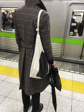 「Yves Saint Laurent（イヴサンローラン）のアイテム（ダウンジャケット/コート）」を使った、パンの耳さん（メンズ・183cm）の冬コーディネート