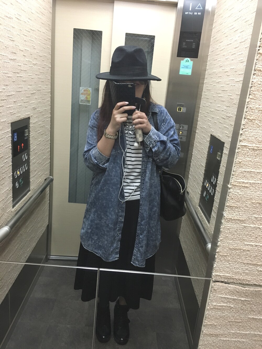 「GUのアイテム（パンツ、ブラック系）」を使った、NacOさん（レディース・158cm）の夏コーディネートの1枚目の写真