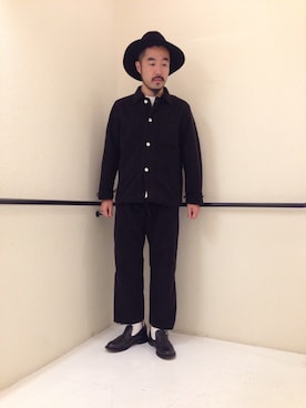 「TAKAHIROMIYASHITATheSoloIst.（タカヒロミヤシタザソロイスト）のアイテム（その他パンツ）」を使った、リュータさん（メンズ・174cm）の秋コーディネート