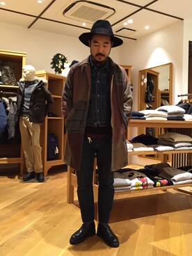 「BEAMS PLUS（ビームスプラス）のアイテム（ステンカラーコート）」を使った、リュータさん（メンズ・174cm）の冬コーディネート