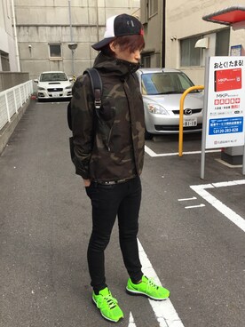 「COACH」｜「アイテム（マウンテンパーカー）」を使った、こーすけさん（メンズ・175cm）の冬コーディネート