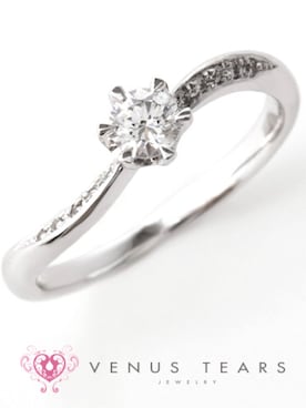 VENUS TEARS  銀座店さんのコーディネート