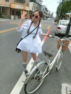 「STYLE」｜「アイテム（チュニック）」を使った、笑笑&笑笑媽媽さん（レディース・155cm）の春コーディネート