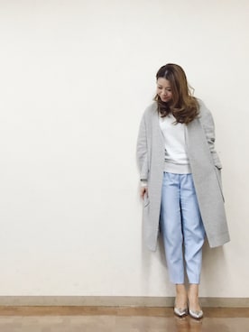 「シルバーパンプス」｜「アイテム（その他アウター）」を使った、yoshimiさん（レディース・156cm）の春コーディネート