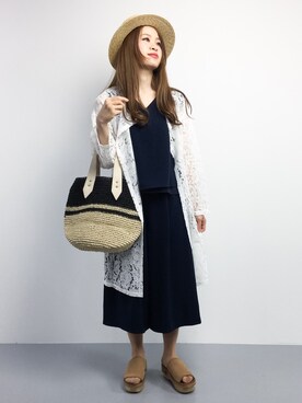 「ロングヘア」｜「アイテム（ノーカラージャケット）」を使った、isaさん（レディース・155cm）の春コーディネート