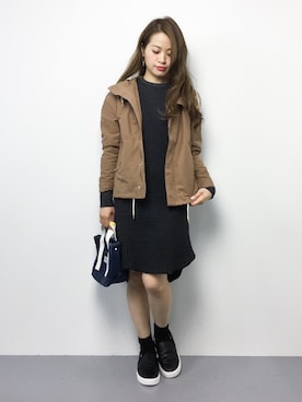 「ミニトート」｜「アイテム（ジャケット/アウター）」を使った、isaさん（レディース・155cm）の秋コーディネート
