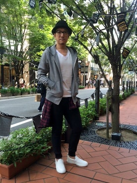 「5351 POUR LES FEMMES（ゴーサンゴーイチプールファム）のアイテム（パンツ）」を使った、Tsudakaさん（メンズ・176cm）の秋コーディネート