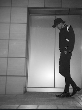 「SAINT LAURENT PARIS（サンローランパリ）のアイテム（スタジャン）」を使った、Hatchさん（メンズ・182cm）の秋コーディネート